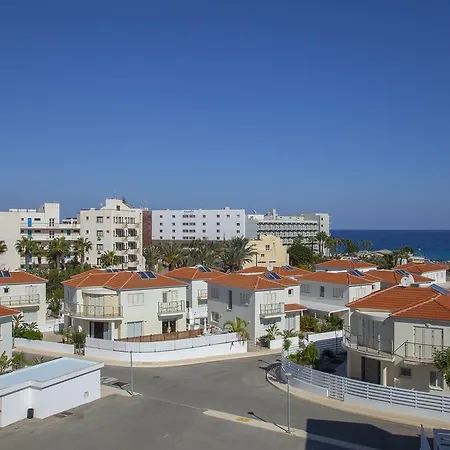 Athena 103b Apartament *